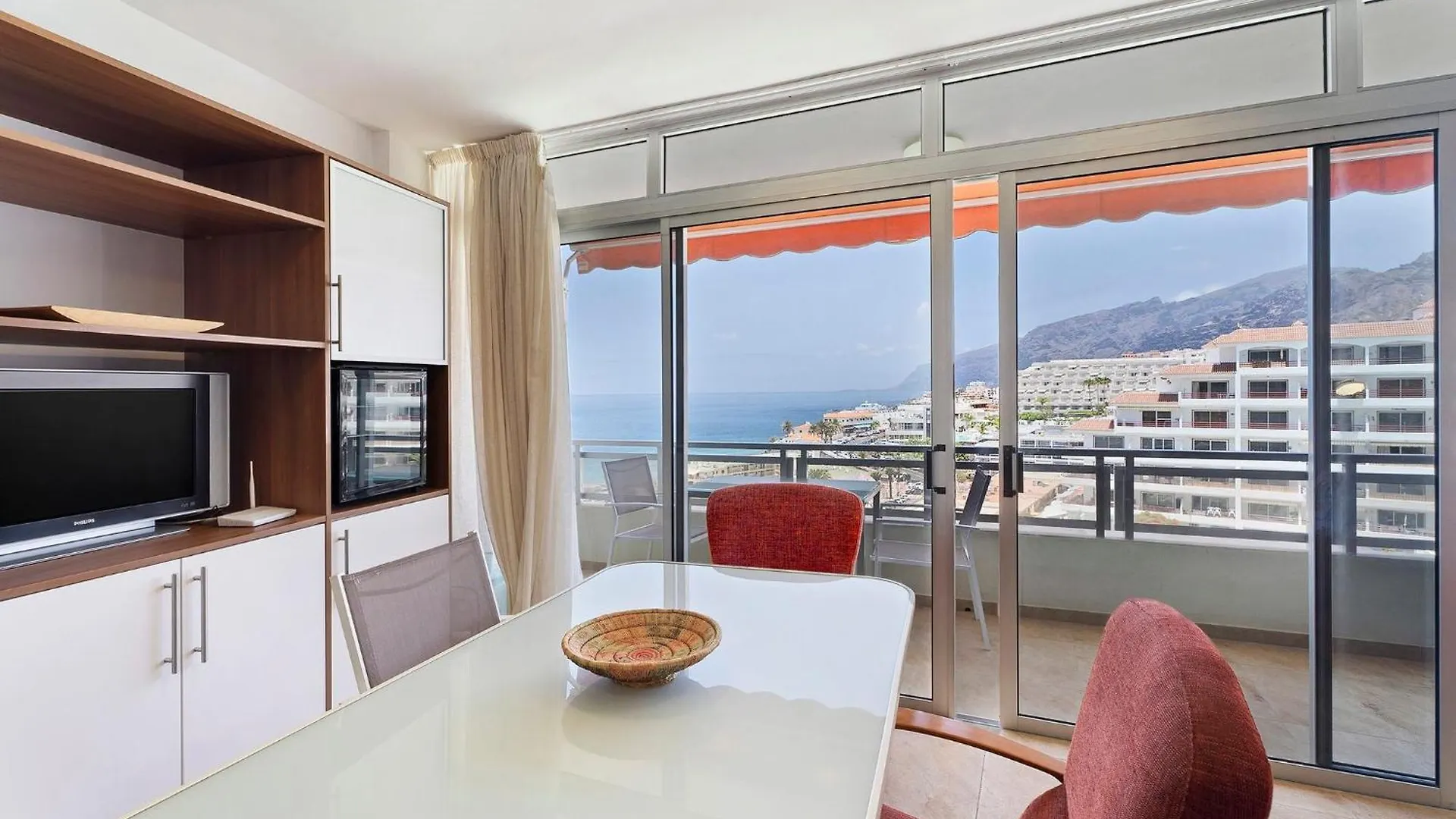 Precioso Apartamento Arenas Negras Sea View Pool Puerto de Santiago  Apartment