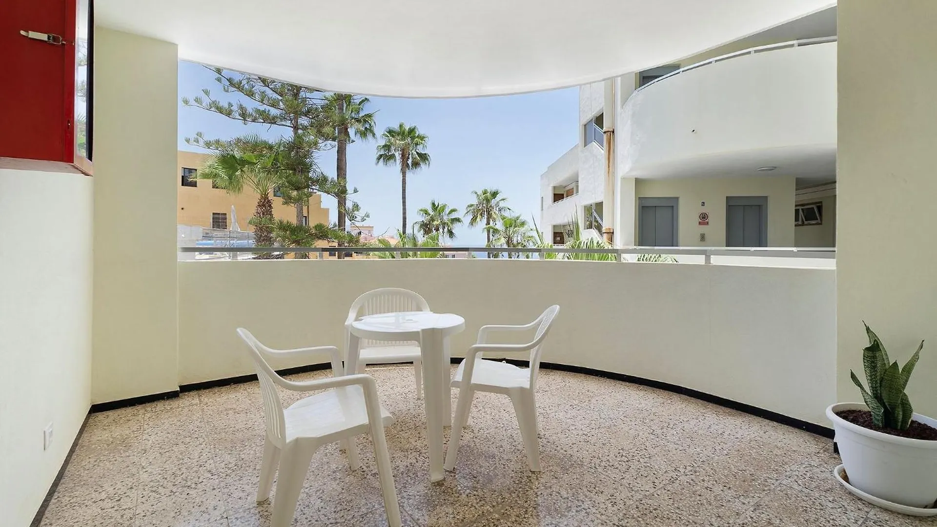 Precioso Apartamento Arenas Negras Sea View Pool Puerto de Santiago  Spain