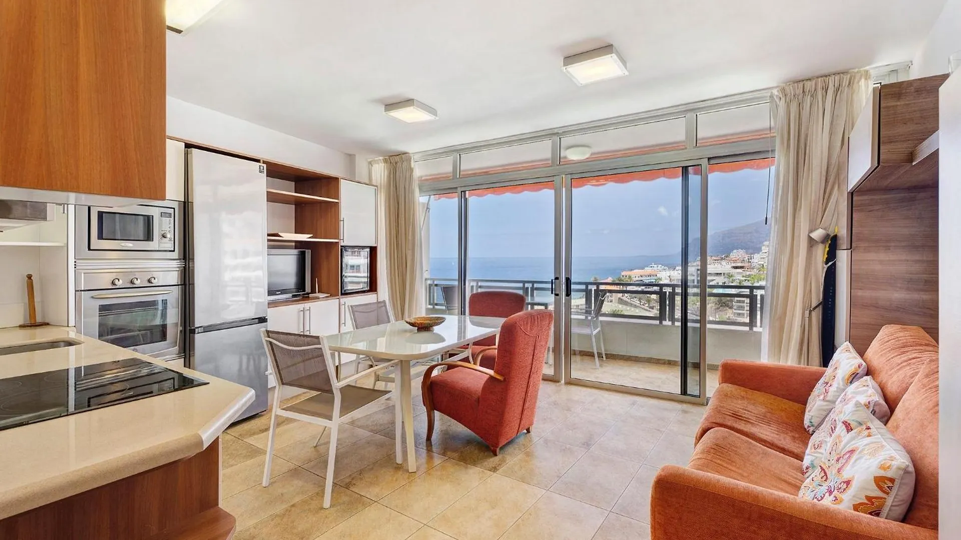 Apartment Precioso Apartamento Arenas Negras Sea View Pool Puerto de Santiago  Spain